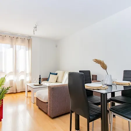 Cozy Apartment & Free Parking In Sabinanigo Exterior photo