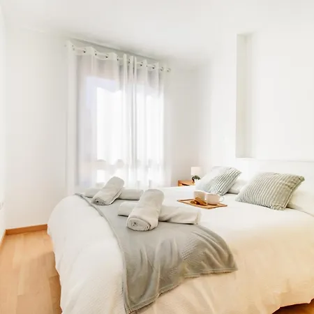 Cozy Apartment & Free Parking In Sabinanigo Exterior photo