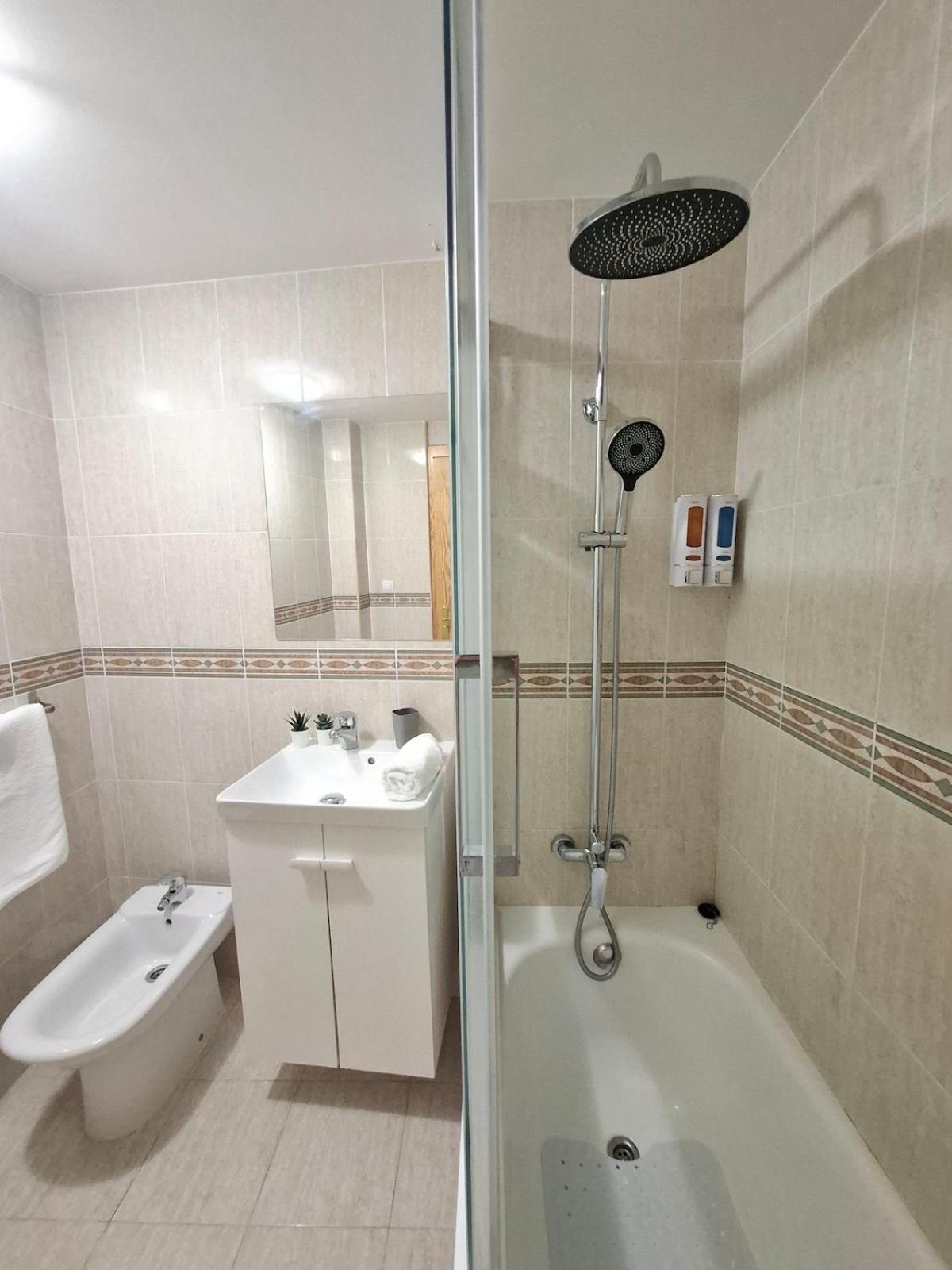 Pinos, Acogedor Con Garaje - Arafita Apartment *